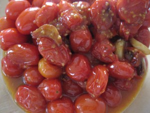 Carmelized tomatoes and garlic for sauce